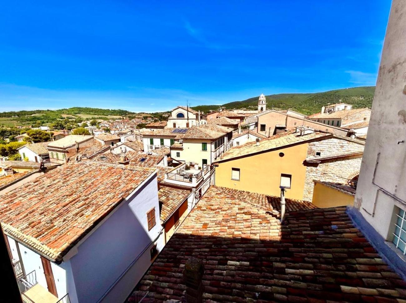 Paulis - Semiattico In Pieno Centro A Sirolo, Con Meravigliosa Vista Mare Apartment Luaran gambar